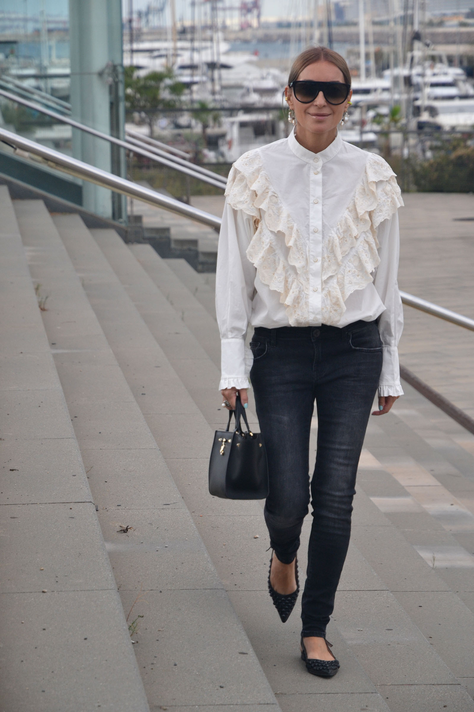 Romantic blouses, one of the trends in clothing for this Autumn