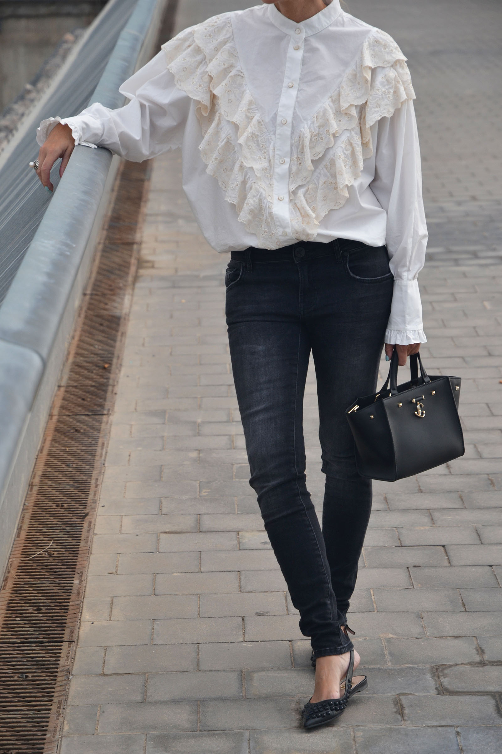 Romantic blouses, one of the trends in clothing for this Autumn