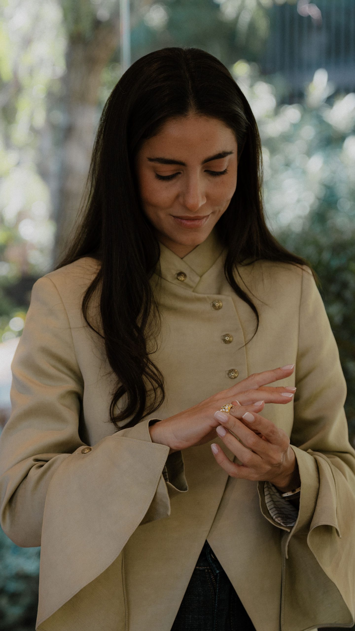 ANDREA BENHAMOU MIRANDO ANILLO