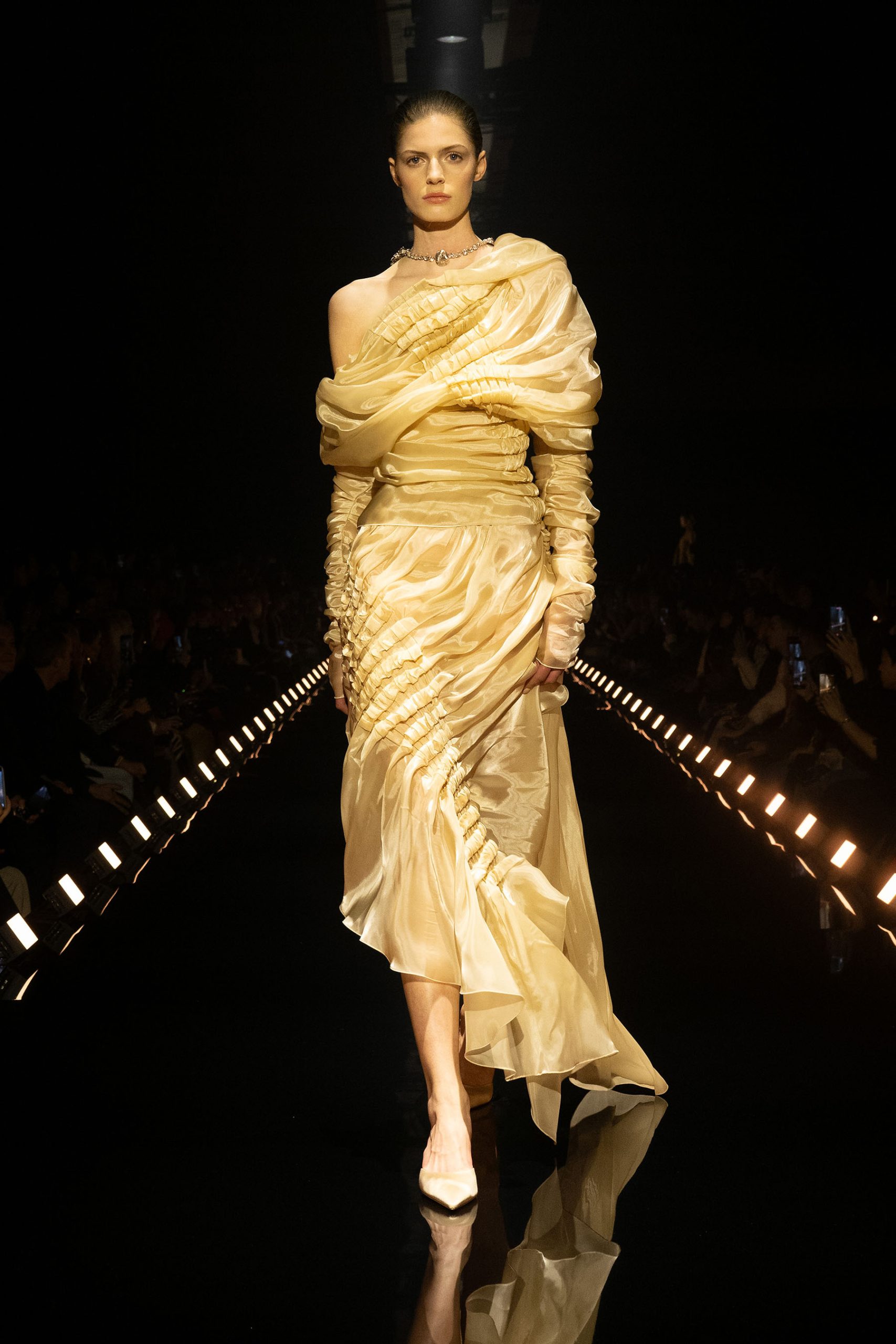 Schiaparelli Ready-to-Wear Otoño-Invierno 2026-2027 Esfinge