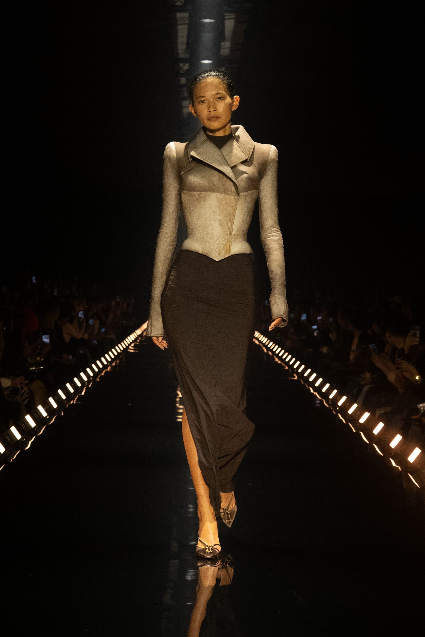 Schiaparelli Ready-to-Wear Otoño-Invierno 2026-2027 Esfinge