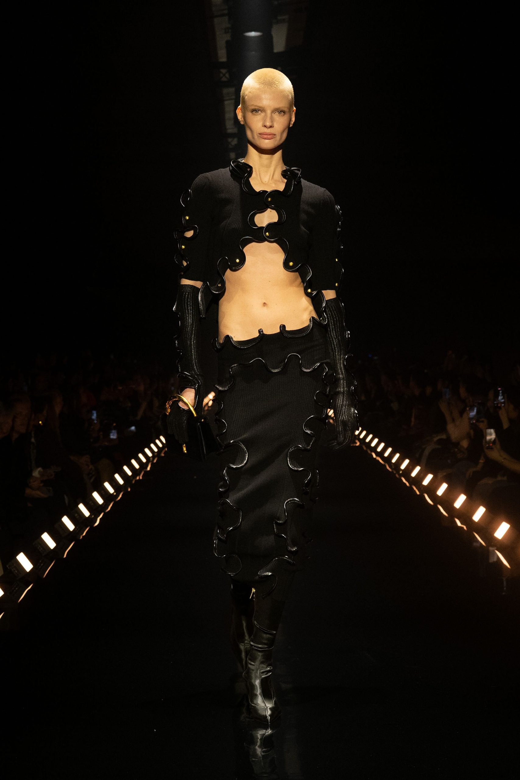 Schiaparelli Ready-to-Wear Otoño-Invierno 2026-2027 Esfinge
